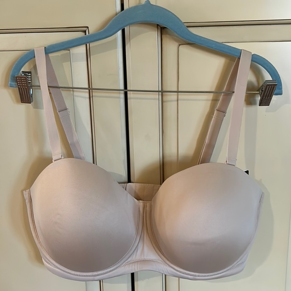 Wacoal Nude Strapless Bra - Picture 1 of 4